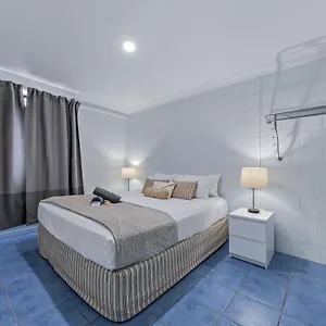 Airlie Sun & #5 Apartment Airlie Beach